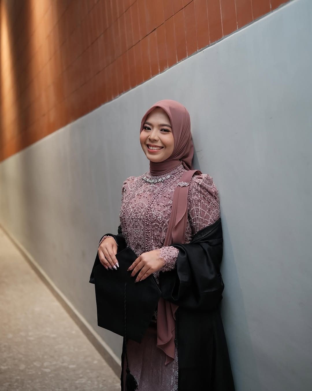 Kebaya untuk Wisuda
